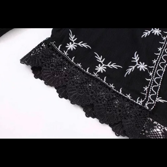 Jackets - Picture 2 of 3